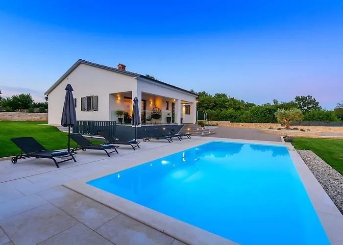 Ariem By Istrialux Villa Žminj