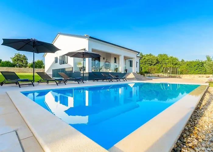 Ariem By Istrialux Villa Žminj