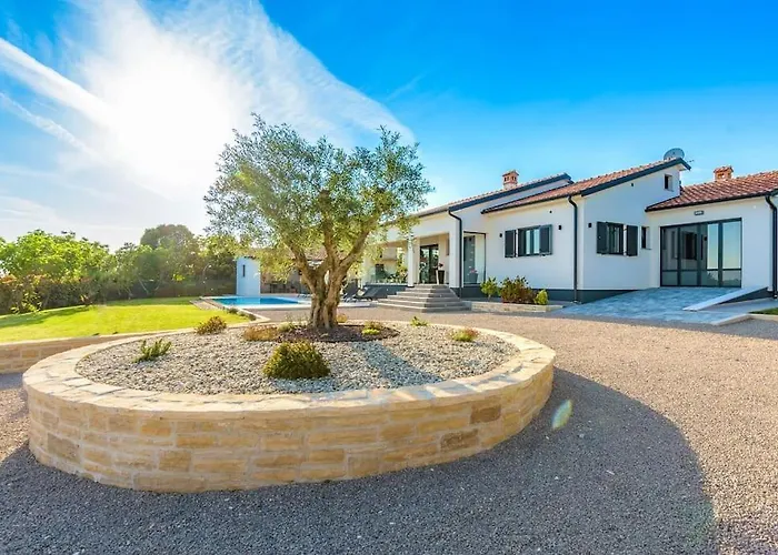 Ariem By Istrialux Villa Žminj